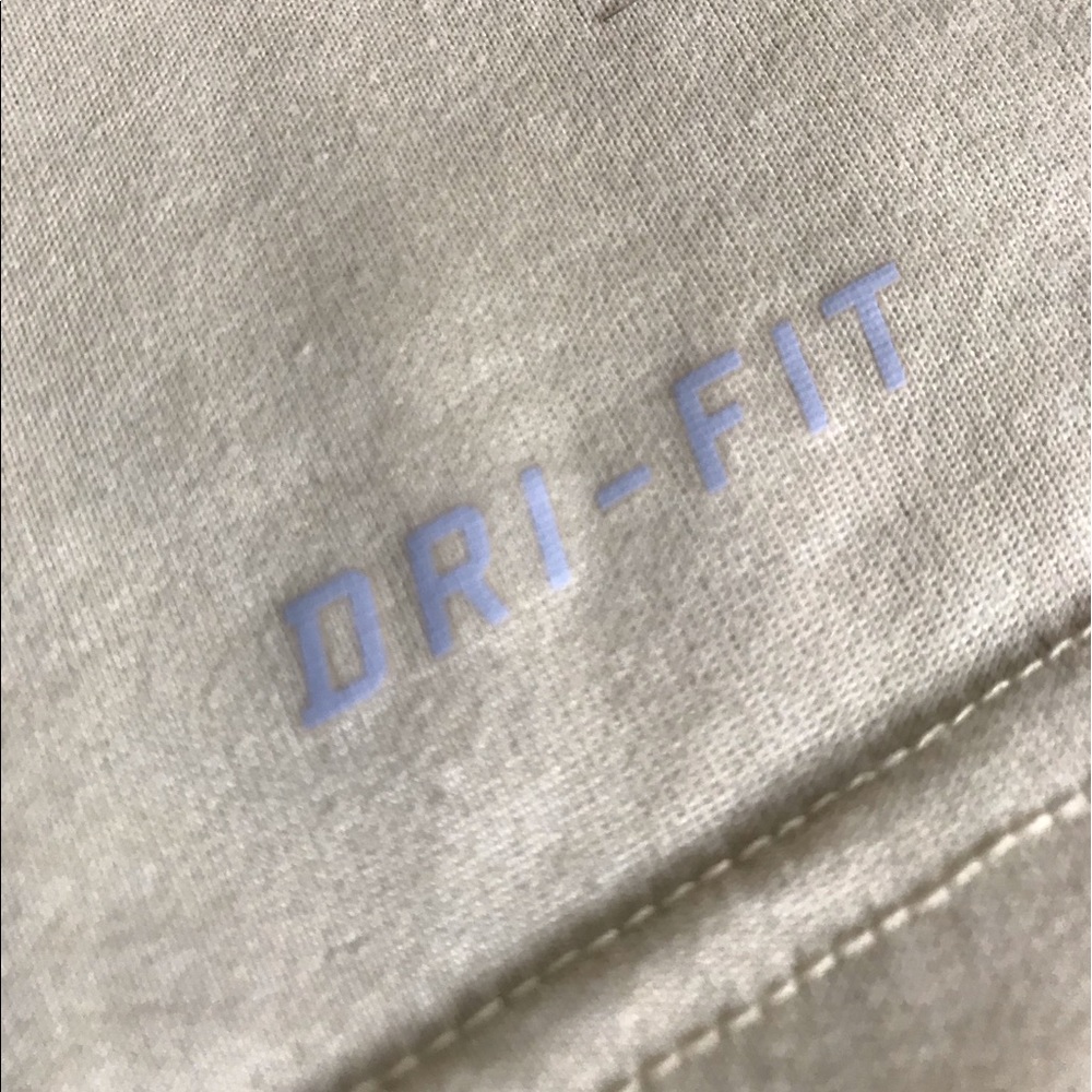 Golden Nike Legend Short Sleeve Shirt (Men’s L) - Picture 4 of 5